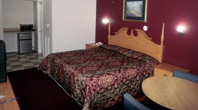 Welcome Inn And Suites Saginaw Room photo